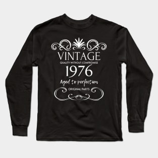 Vintage 1976 - Birthday Gift For Men Long Sleeve T-Shirt